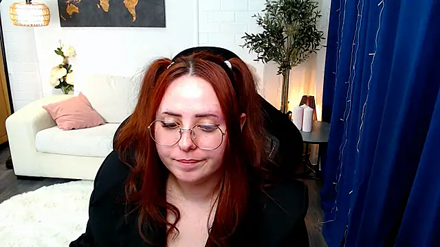 Hennessy_bunny webcam