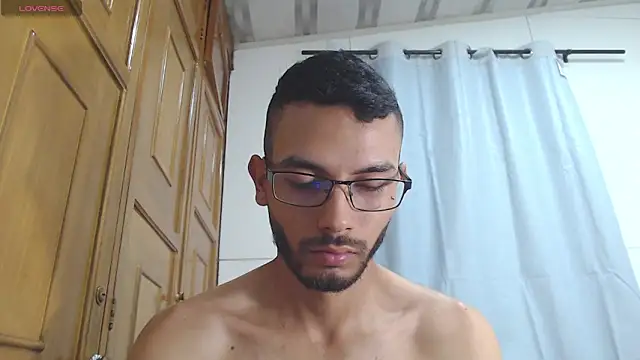 russthiago live sex cam