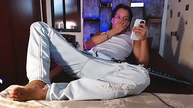 DannyPhantom555 webcam