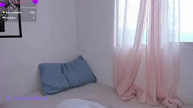 imemilybae webcam
