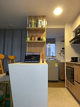 Webcam Model (tabata_monroee) is live