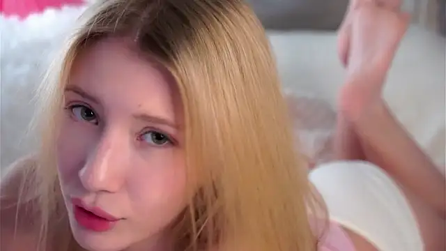 sunnivacovil (F teen) - 💕Doggy ass play💕