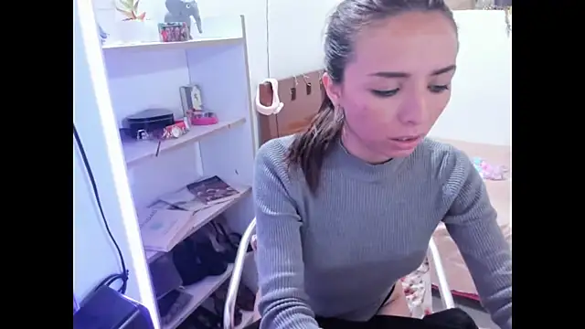 megan_doll2123 webcam