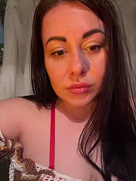 daisystreet - DaisyStreet's free webcam - UK Sex Cams