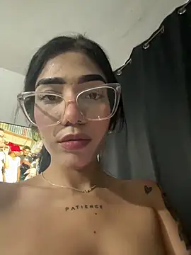 ElaRose_12 webcam