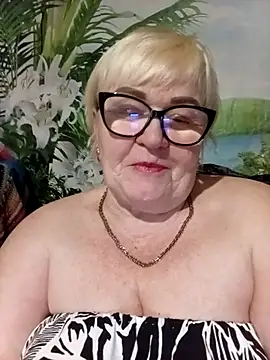 VioletSweet5566 webcam