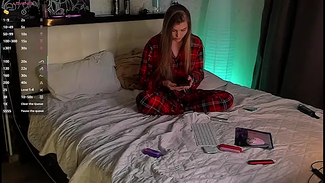 Kimberly_Wolker webcam