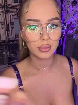 AubrieleRouj1 webcam