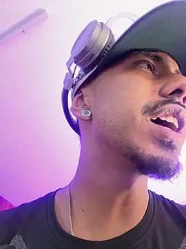 Latinmoster_boss webcam