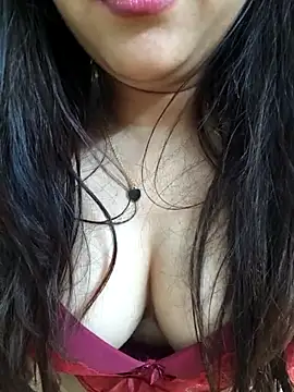 divyajaan4763 webcam