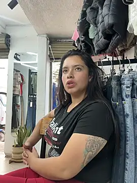 Miss_Bella_Flame webcam