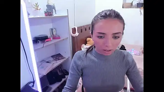 megan_doll2123 webcam