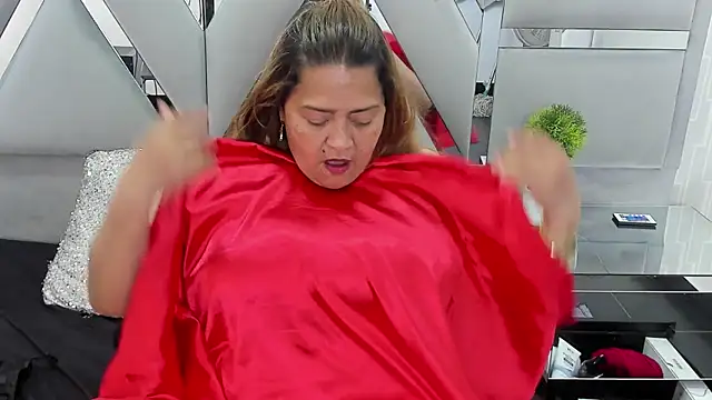 MonzerratBoyer webcam