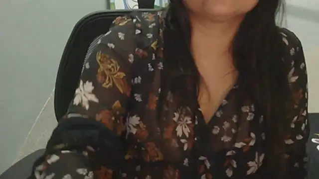 Wow_wonder_heena webcam