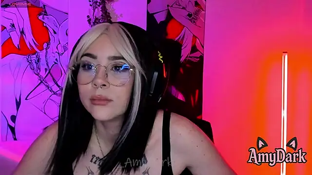 _AmyDark webcam
