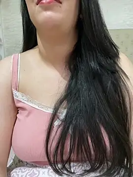 Bold-arabic-vibes webcam