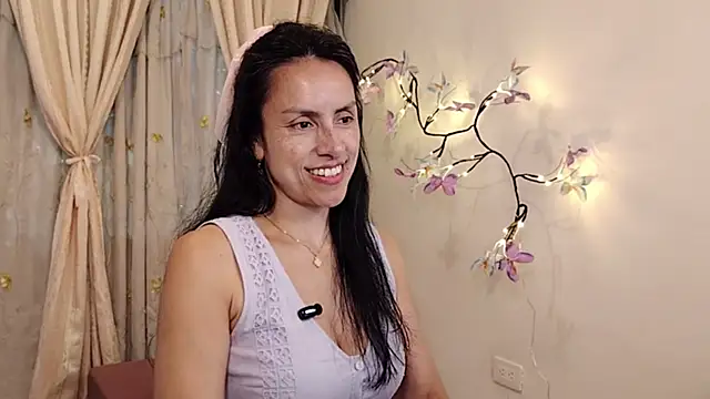 Bella_Exhibition webcam