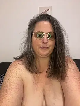 bea_french_curvy webcam