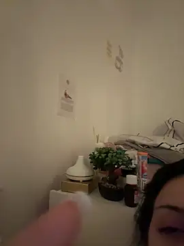 Prettylilgirll webcam