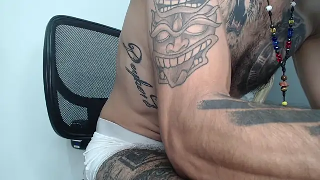 bigdick_monster1 (Ask my age) - big cum big
