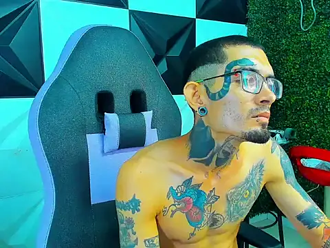 Boy_tatto77 webcam