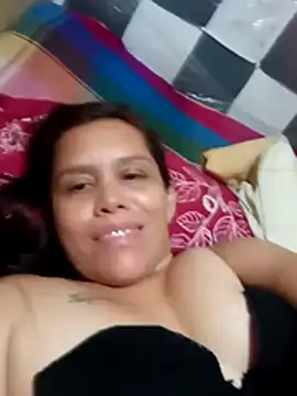 alexandra-queen webcam