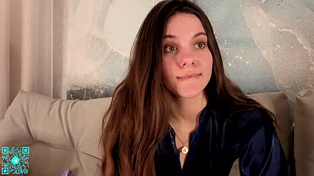 chloemilka webcam