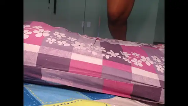 CuteRhea69 live sex cam