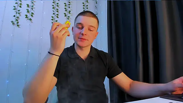 Your_Claddagh webcam