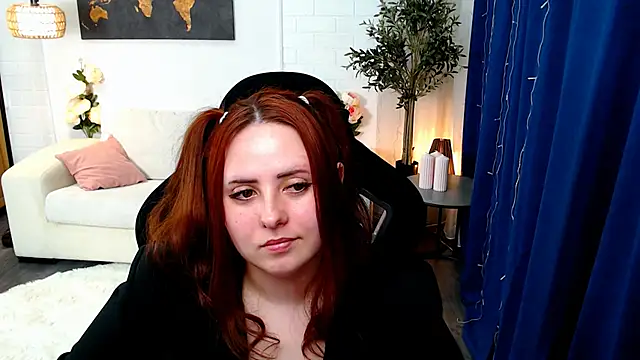 Hennessy_bunny webcam