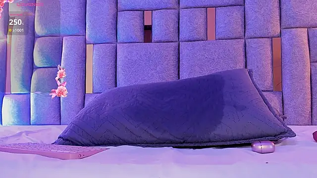 camilaa_smith_ webcam