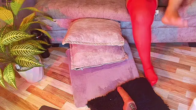 jade_brunnette webcam