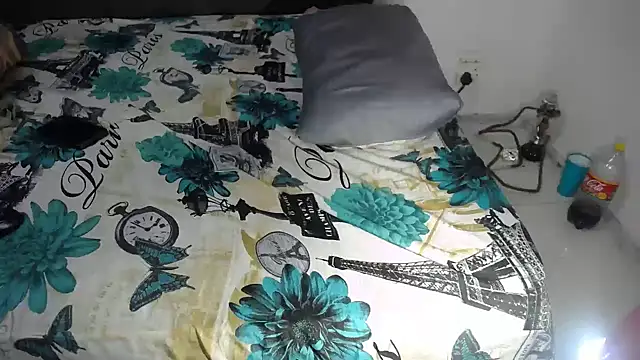 BootySoYummyX - Live Cams