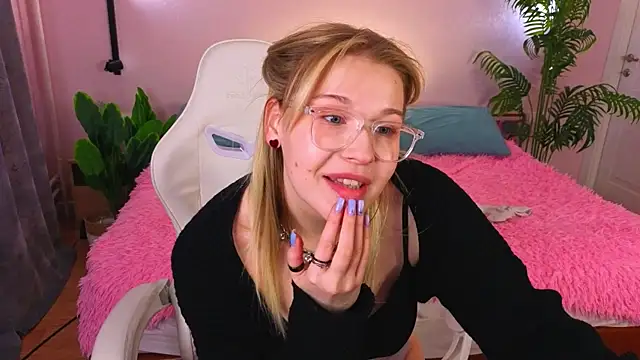 colleen_blake - Colleen_Blake's free webcam - UK Sex Cams