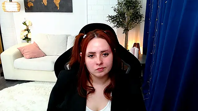 Hennessy_bunny webcam