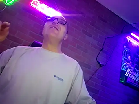 chronic_vibez webcam