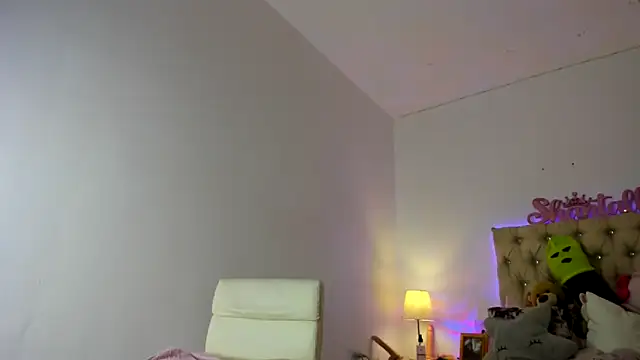 shantallhotxx webcam