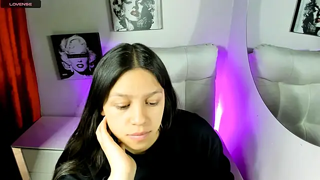 SamanthaRoldaan webcam