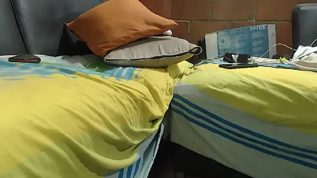 sexyblackxx12 webcam