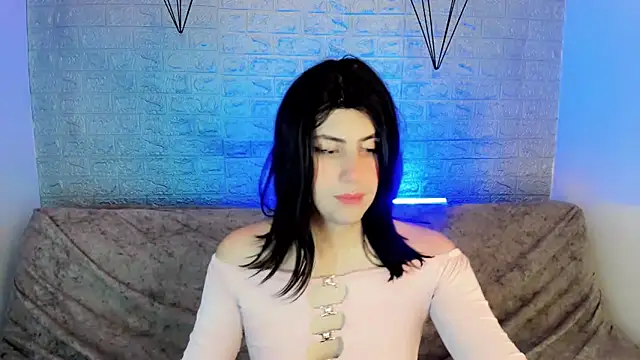 Oxana-Novikov webcam