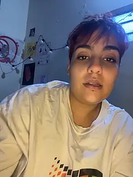 name_less_lulu webcam