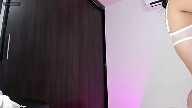 violetta_pretty webcam