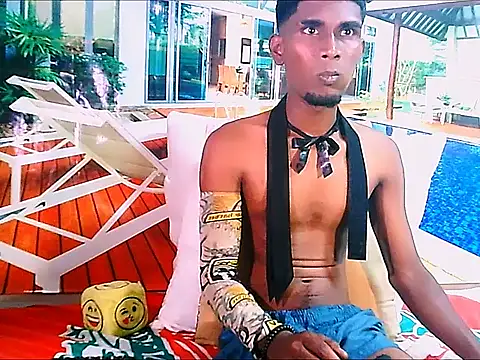 IndianThuggin webcam