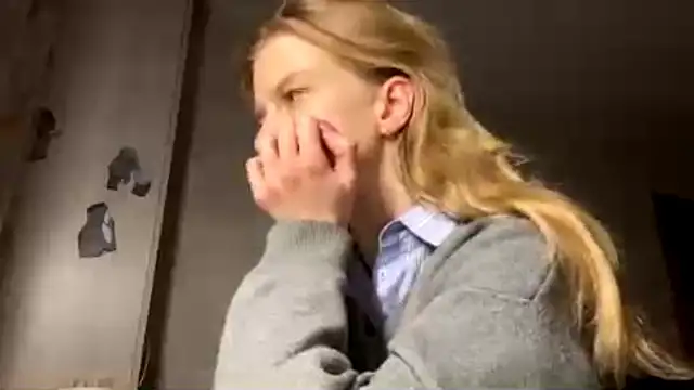 CuriousMildness webcam