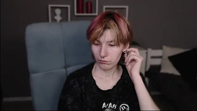 guitarandangell webcam