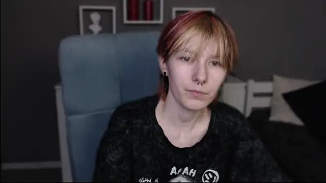 guitarandangell - Guitarandangell's free webcam - UK Sex Cams