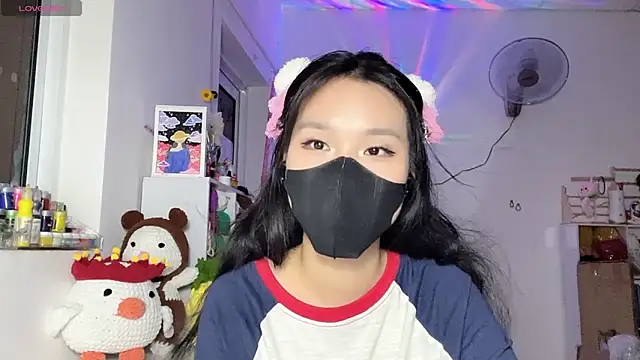Tieu-May webcam