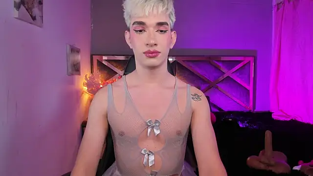 Cherry_zayden_ webcam