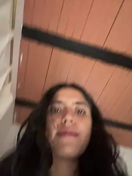 ViolettaSummer webcam