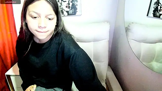 SamanthaRoldaan webcam